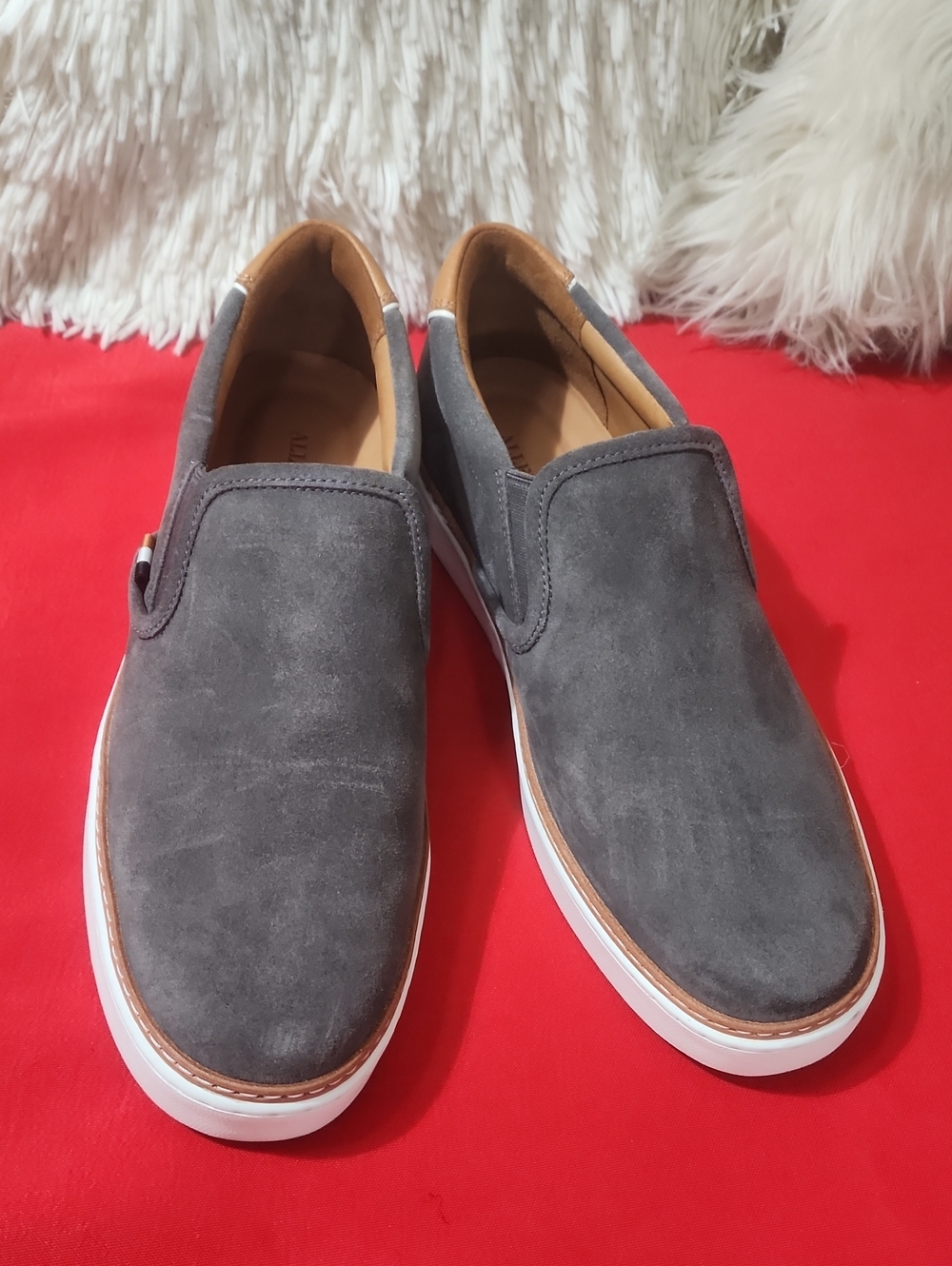 Allen Edmonds Men's Alpha Slip-on Gray Sneaker
